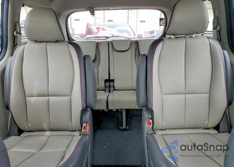 2018 Kia Sedona Ex z USA, uszkodzony, nr VIN KNDMC5C11J6422285